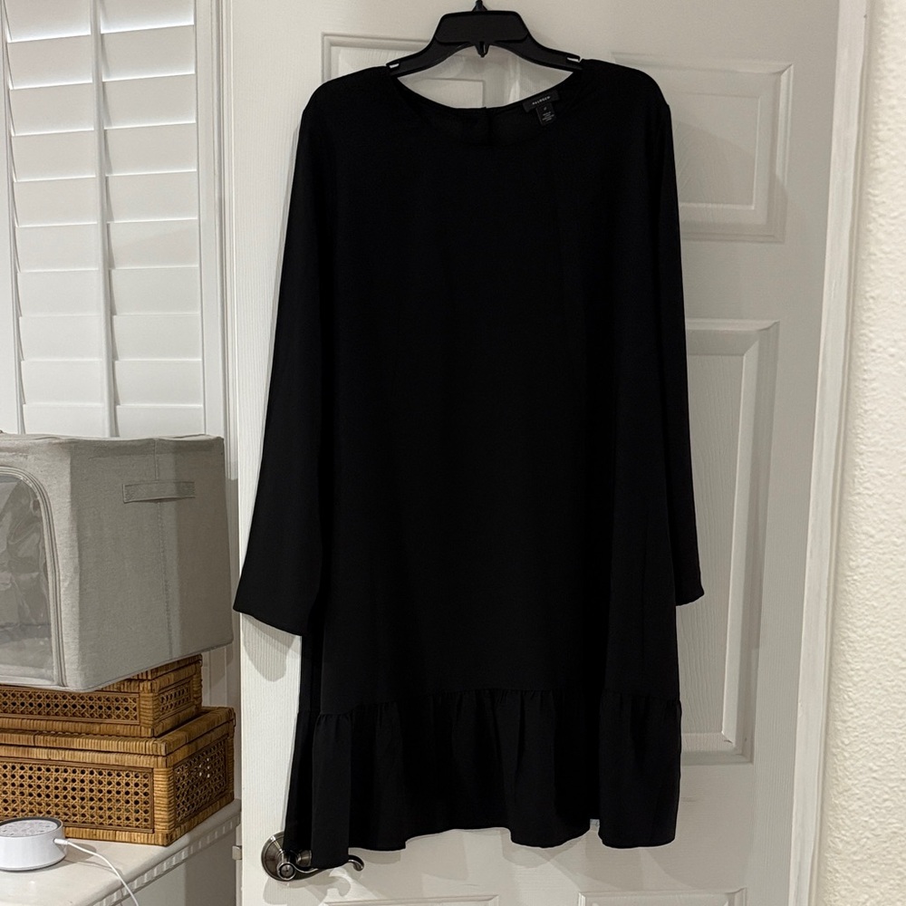 Elegant Black Dress